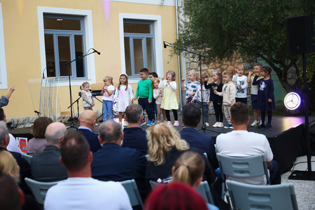 image00071